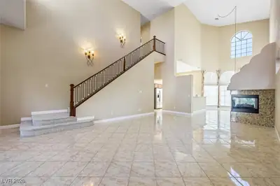2107 Eaglepath Circle, Henderson, NV 89074 Living Room