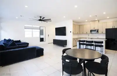 224 Vanhoy Avenue, Henderson, NV 89011 Dining Area