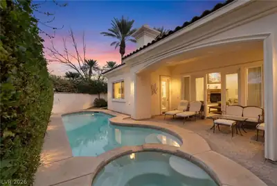 44 Caminito Amore, Henderson, NV 89011 Pool