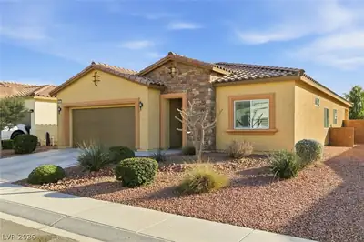 5281 San Palo Drive, Pahrump, NV 89061 Front of Structure