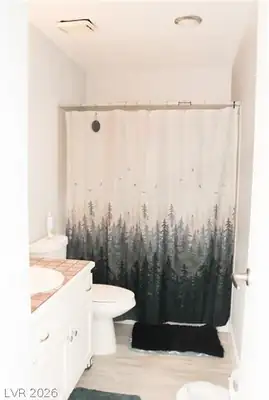 2080 Karen Avenue 21 Bathroom
