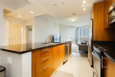 200 West Sahara Avenue 910 Kitchen