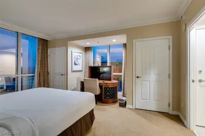 145 East HARMON Avenue 2102 Bedroom