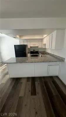 4300 North Lamont Street 233 Kitchen