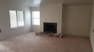 3231 Comitan Lane, Las Vegas, NV 89122 Living Room