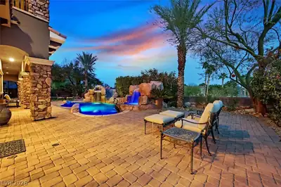 2990 Bella Kathryn Circle, Las Vegas, NV 89117 Patio
