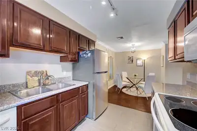 2606 South Durango Drive 241 Kitchen