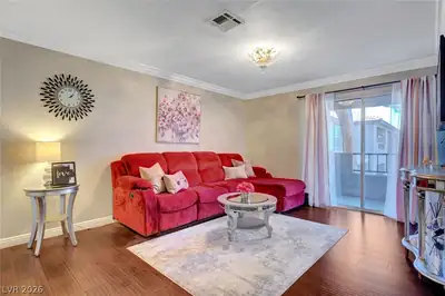 2606 South Durango Drive 241 Living Room