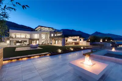 9 ECHO PEAK Lane, Las Vegas, NV 89135 Pool