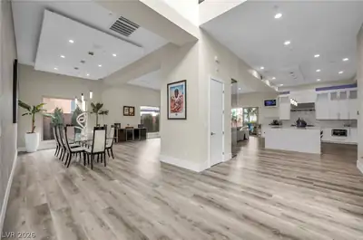 386 Cactus River Court, Henderson, NV 89074 Living Room