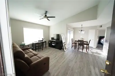 7255 West Sunset Road 2061 