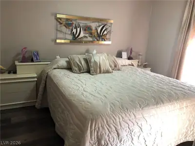 7803 Foxwood Place 4 Bedroom