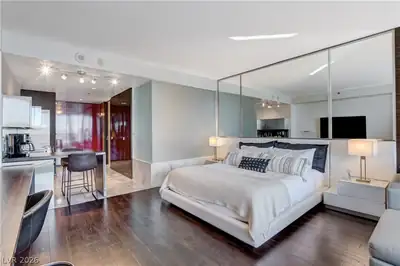 4381 West Flamingo Road 2920 Bedroom