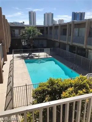 539 East Saint Louis Avenue 206, Las Vegas
