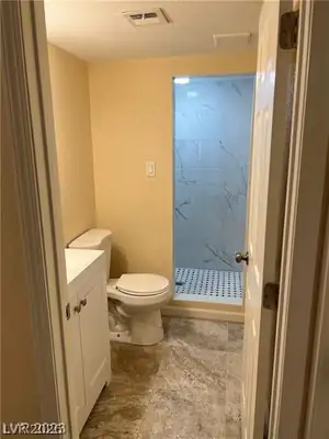 539 East Saint Louis Avenue 206 Bathroom