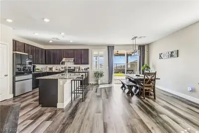 5390 Robinera Court Kitchen