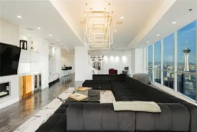2700 Las Vegas Boulevard 4203, Las Vegas, NV 89109 Living Room