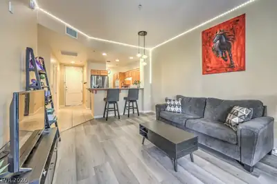 43 East Agate Avenue 301 Living Room