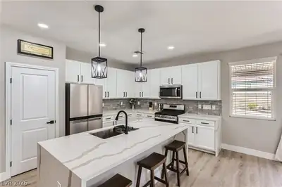 8440 Alder Sprout Avenue, Las Vegas, NV 89113 Kitchen
