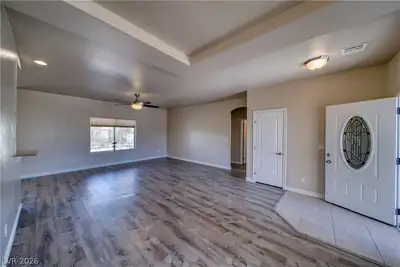 5670 Harrison Place, Pahrump, NV 89060 Entry