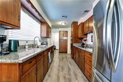 2108 South 6th Street Kitchen