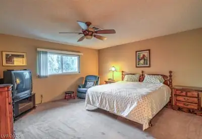 4370 Flandes Street Bedroom