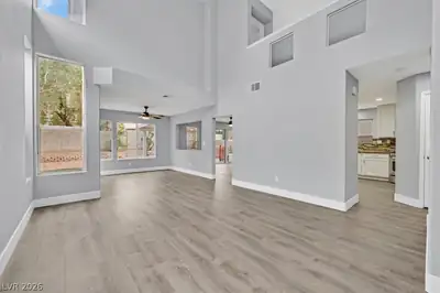 8946 Libertyvale Drive, Las Vegas