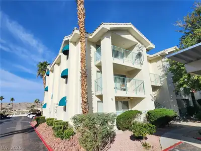 3550 Bay Sands Drive 3025 Front of Structure