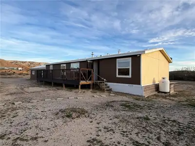 1775 West Topsy Avenue, Moapa