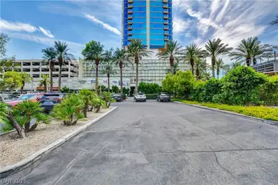4381 West Flamingo Road 1218 Community