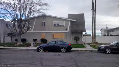 208 Orland Street 12 Las Vegas, NV 89107