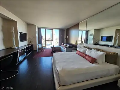 4381 West Flamingo Road 2208 Las Vegas, NV 89103