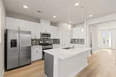 8629 Ensworth Street 105, Las Vegas