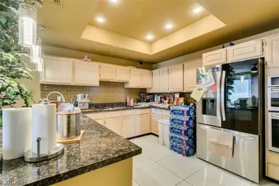 3202 Brookfield Drive, Las Vegas, NV 89120 Kitchen