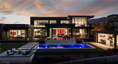 44 Hawk Ridge Drive, Las Vegas