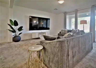 1606 Dire Wolf Avenue, North Las Vegas, NV 89084 Living Room