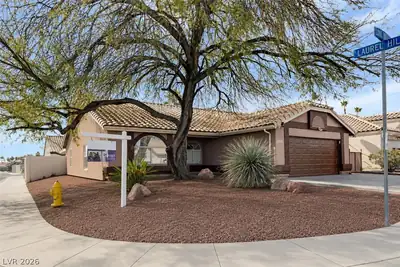 2305 Lone Ridge Court, North Las Vegas