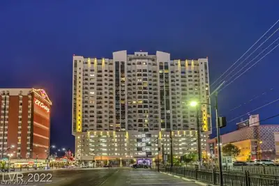 150 Las Vegas Boulevard 1018, Las Vegas