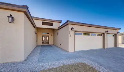 2140 Upland Avenue, Pahrump, NV 89048 Entry