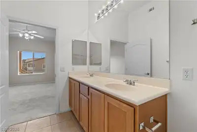 8805 Jeffreys Street 2104 Primary Bathroom