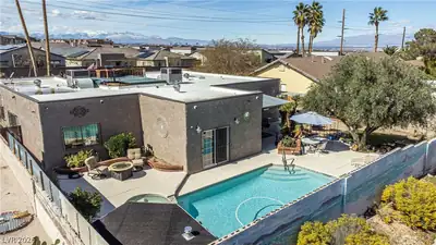 584 Mona Lane, Henderson