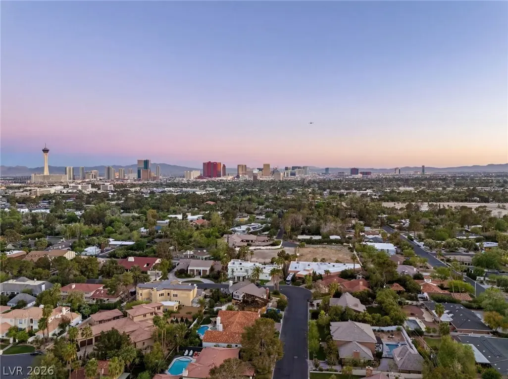 2525 Driftwood Drive, Las Vegas, NV 89107