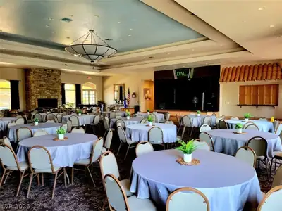 8175 Arville Street 399 Dining Area