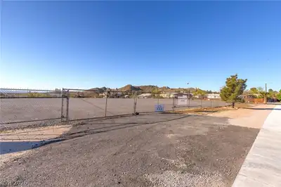 675 East Cottonwood Cove Road Yard
