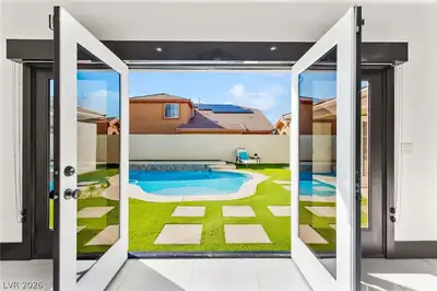 521 Kanani Court, Henderson, NV 89052 Pool