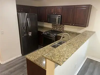 6311 Blue Twilight Court, Las Vegas, NV 89108 Kitchen
