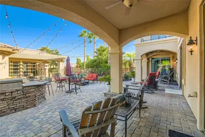 5025 Conough Lane Patio