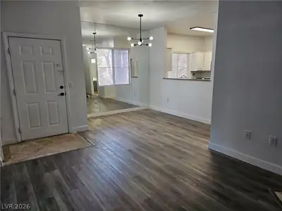 5250 South Rainbow Boulevard 2161 Dining Area