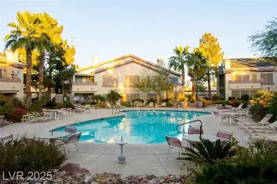 5710 East TROPICANA Avenue 2199 Pool