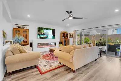 7260 Grace Estate Avenue, Las Vegas, NV 89113 Living Room